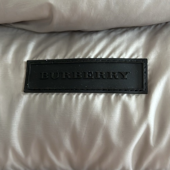 EUC Burberry Brit vest - Picture 7 of 8